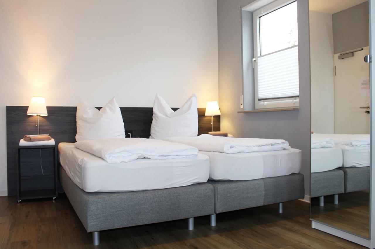 Looks-Inn Viernheim Buitenkant foto