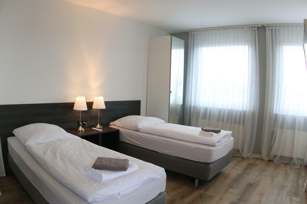 Looks-Inn Viernheim Buitenkant foto