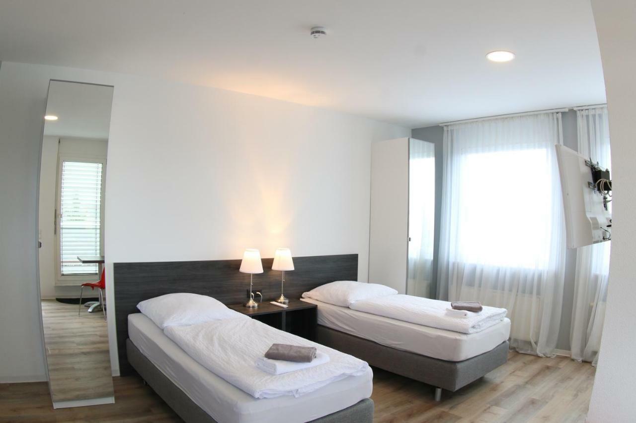 Looks-Inn Viernheim Buitenkant foto