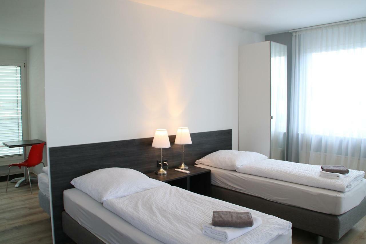 Looks-Inn Viernheim Buitenkant foto